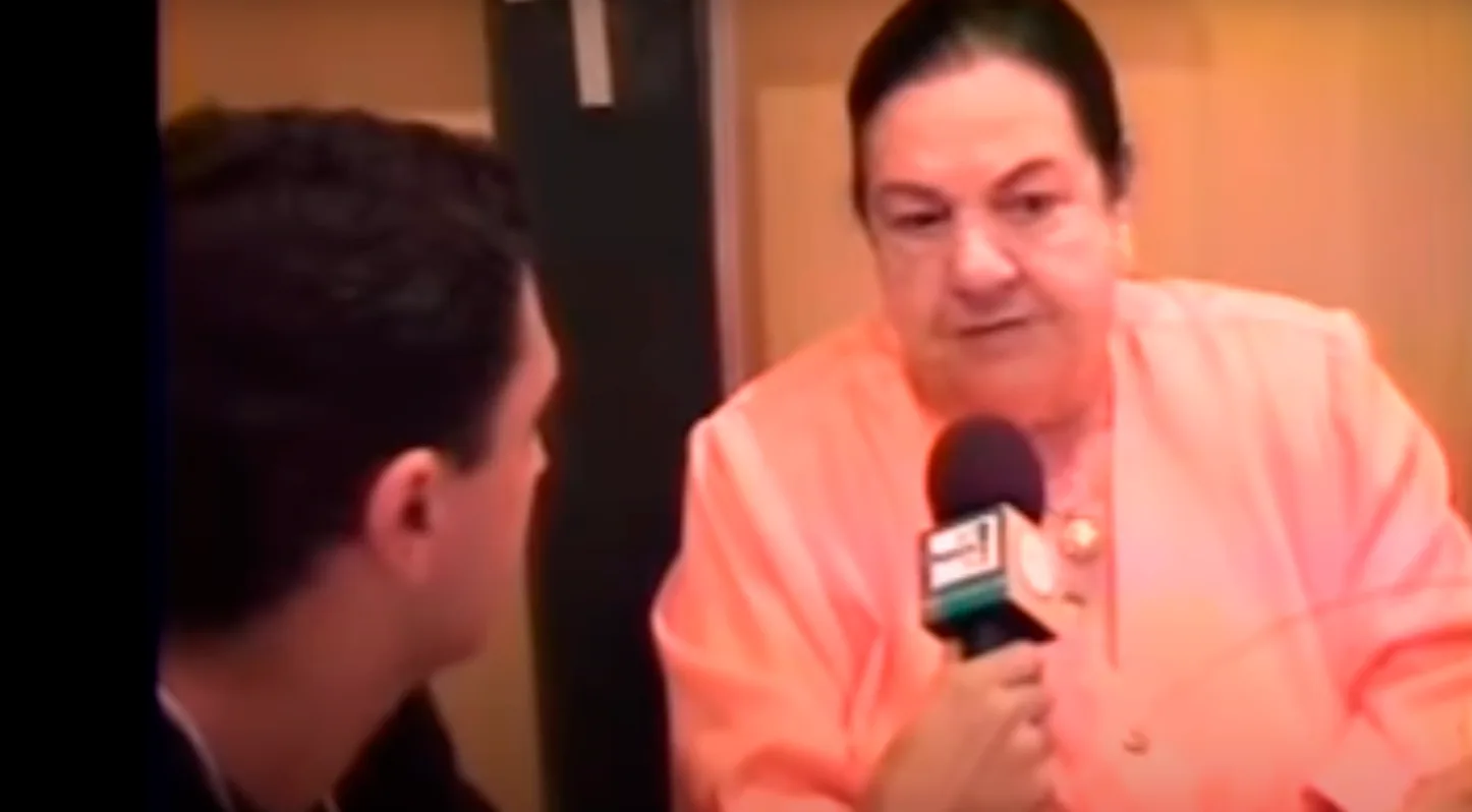 Mãe Dinah em entrevista